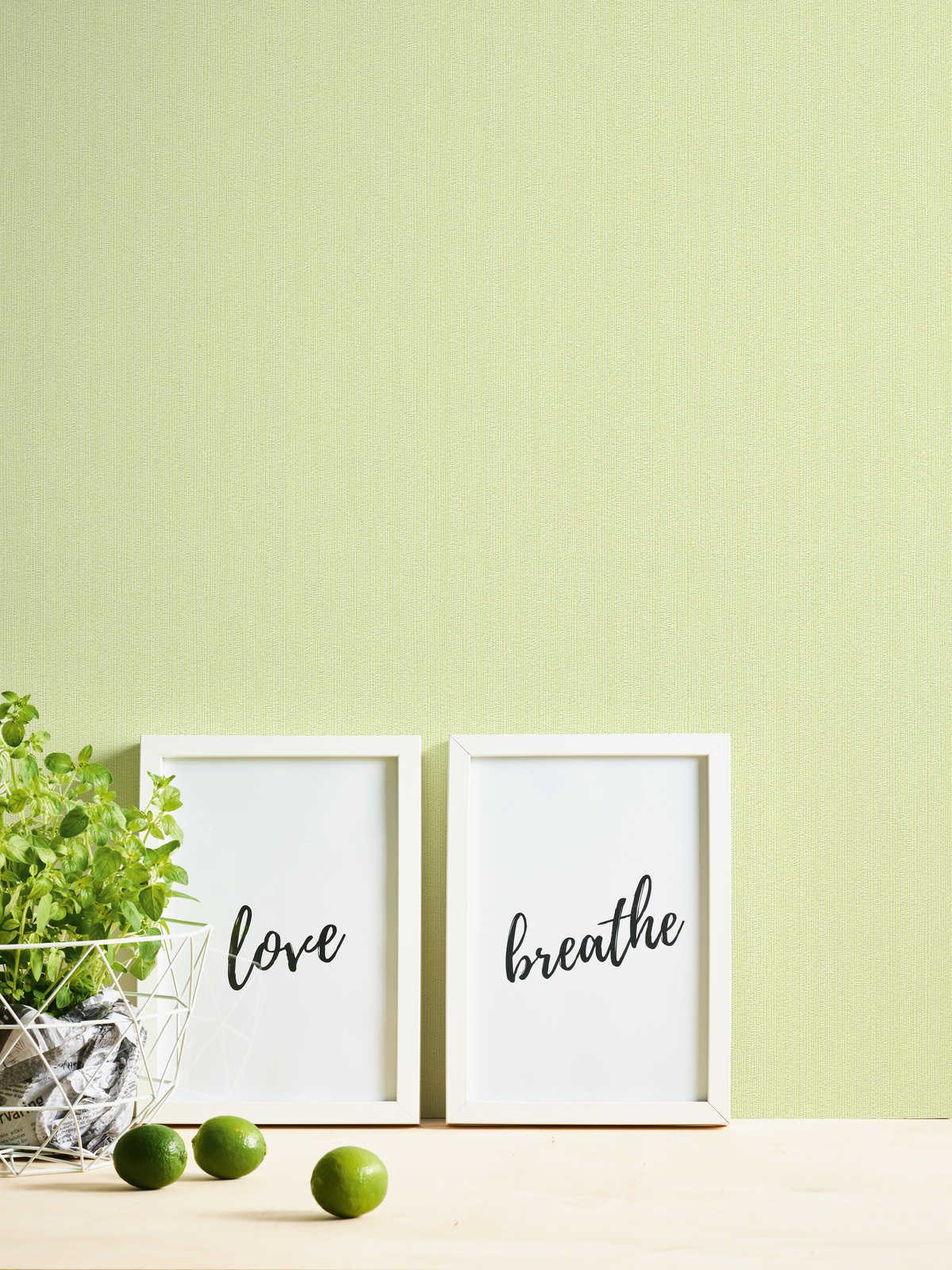 Vienkrāsainas tapetes AS Creation 34762-5 zaļā krāsā AS Creation