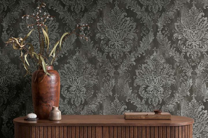 Dark gray non-woven wallpaper with a silvery damask pattern and slight gloss, 3007740