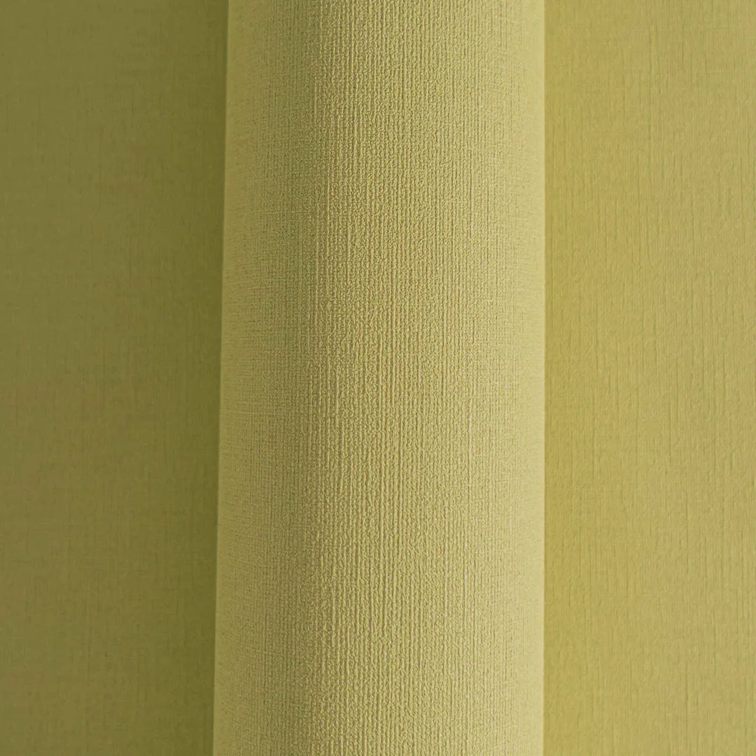 Vienkrāsainas matētas tapetes guļamistabai zaļā krāsā, 1373476 AS Creation