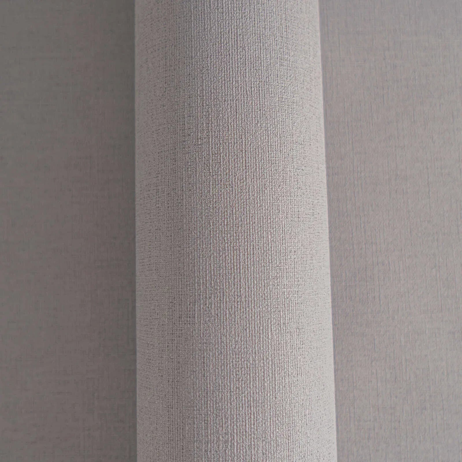 Vienkrāsainas tapetes ar lina tekstūru: tumši pelēkā krāsā,  389037 AS Creation
