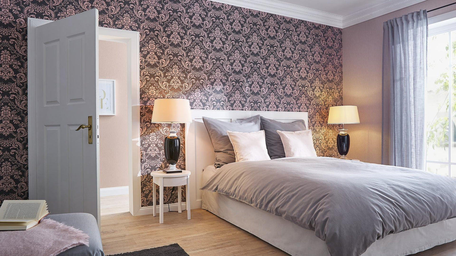 Vienkrāsainas tapetes rozā krāsā ar mirdzumu, RASCH, 570021 RASCH