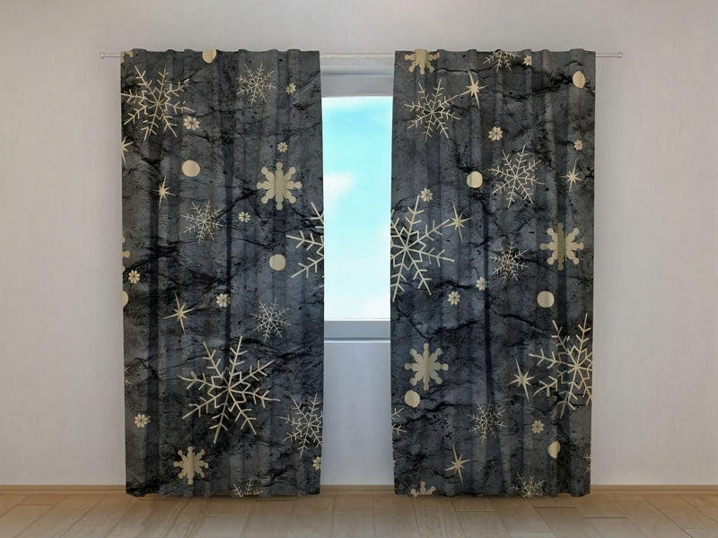 Christmas curtains decorated with charming gold snowflakes - buy at Tapetenshop.lv