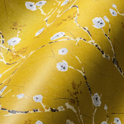 Dzeltenas tapetes ar ziedošiem zariem zīmēšanas stilā, 1364500 AS Creation