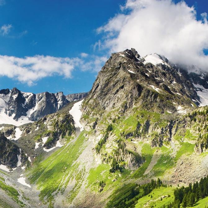 Laminētas pašlīmējošas fototapetes virtuvei - Kalni (260x60 cm) Art4home