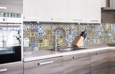 Fototapetes virtuvei ar lamināciju, pašlīmējošas plēve un flizelīns - Portugāles flīzes  (260x60 cm) Art4home
