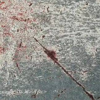 Pašlīmējošas fototapetes virtuvei - Rustikāla akmens siena (260x60 cm) Art4home