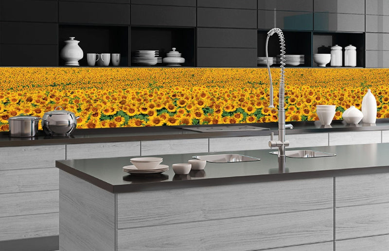 Fototapetes virtuvei ar lamināciju, pašlīmējošas plēve un flizelīns - Saulespuķes (350x60 cm) Art4home