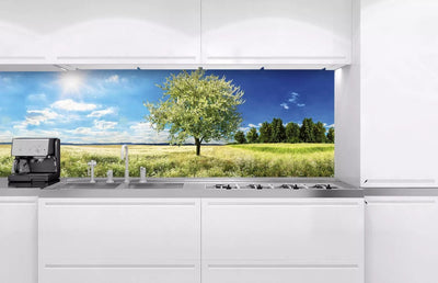 Fototapetes virtuvei ar lamināciju, pašlīmējošas plēve un flizelīns - Ziedošs koks  (180x60 cm) Art4home