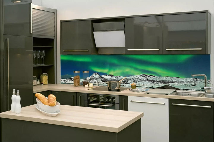 Pašlīmējošas fototapetes virtuvei - Ziemeļblāzma (260x60 cm) Art4home