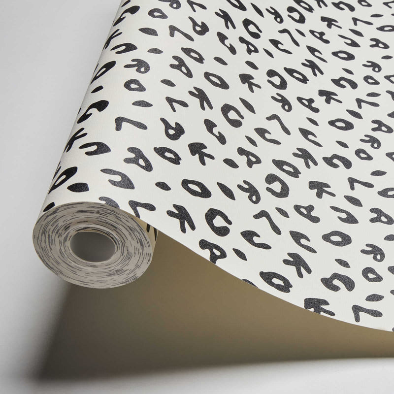 Karl LAGERFELD tapetes leoparda stilā, melnbaltas. 1343301 AS Creation
