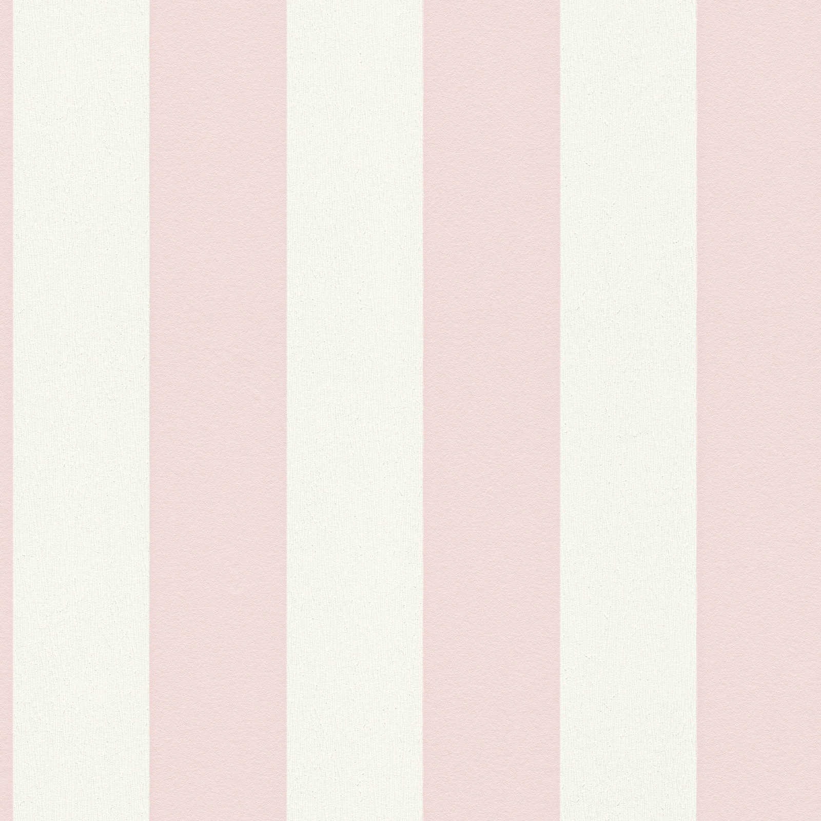 Strīpainas tapetes ar teksturētu rakstu, svītras rozā un baltā krāsā Tapetenshop.lv