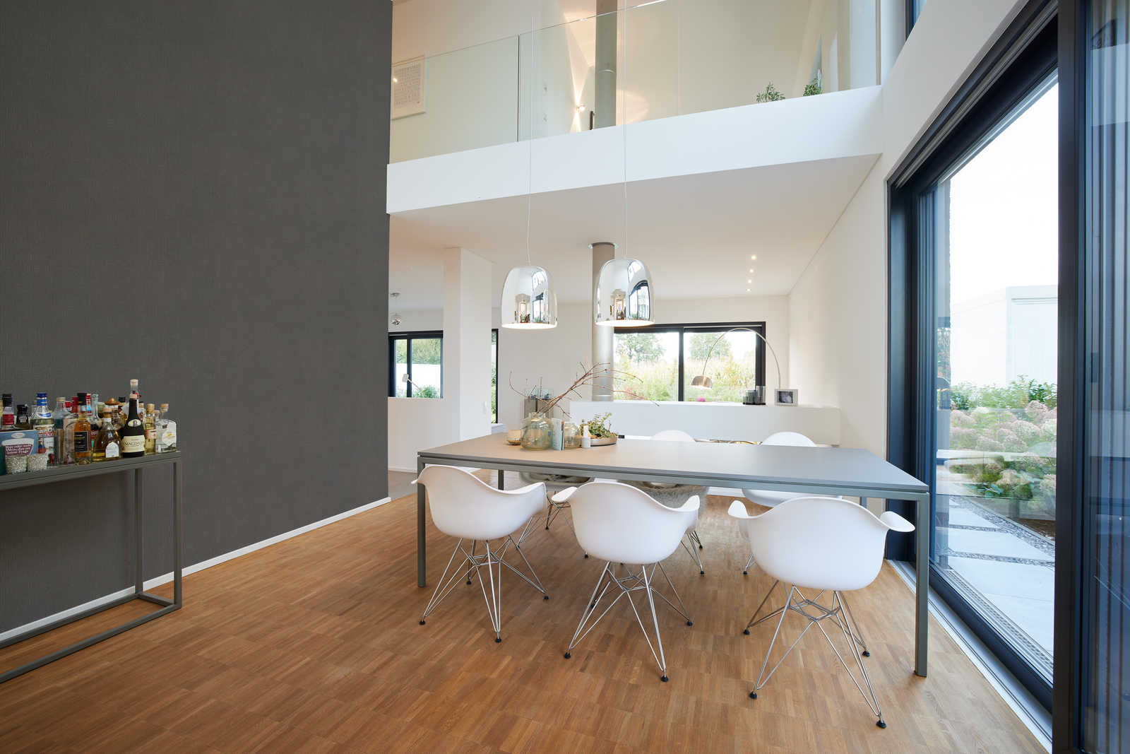 Tapetes antracīta krāsā ar lina struktūru - melnā krāsā, 386941 AS Creation