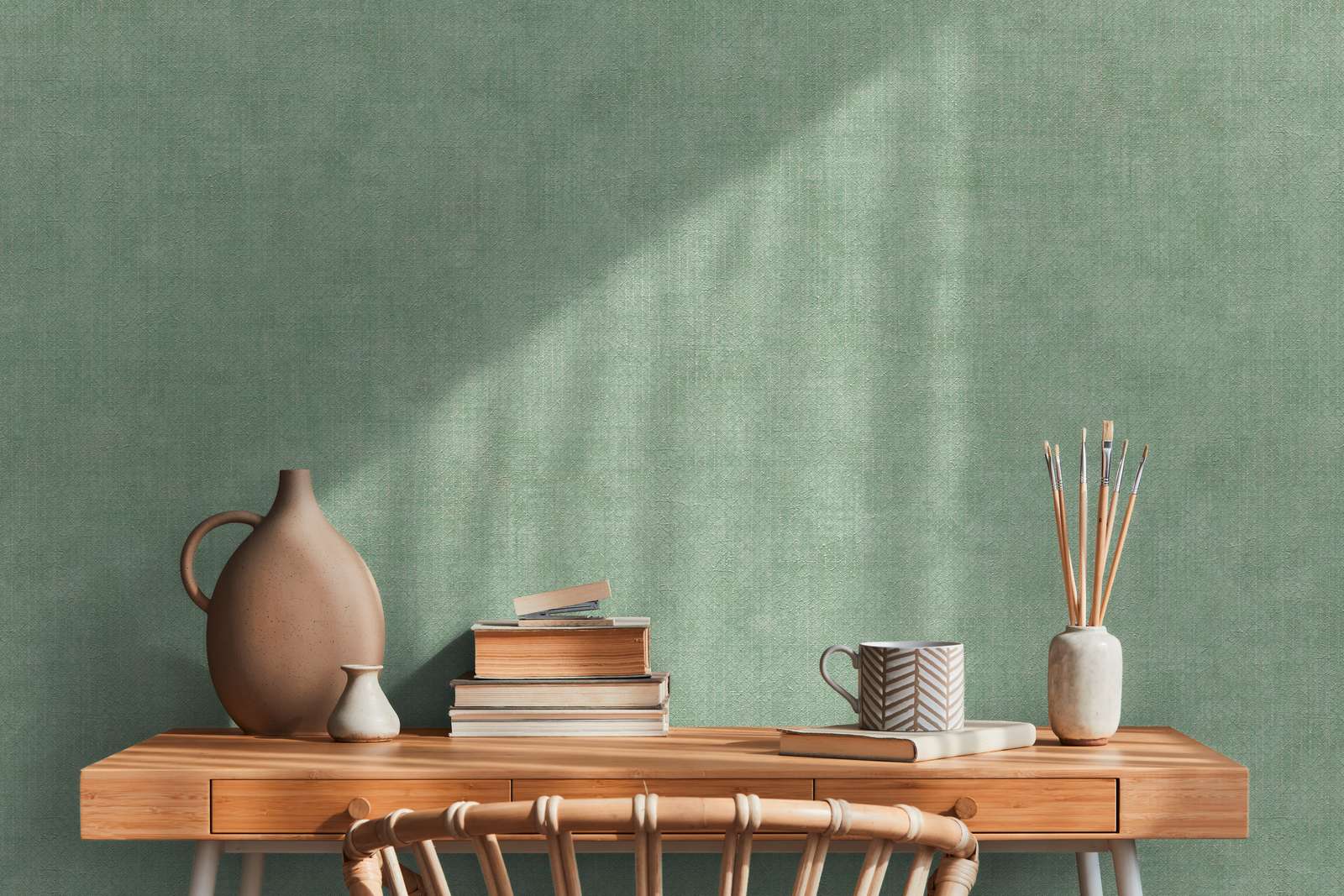 Tapetes ar smalko ģeometrisku rakstu zaļā krāsā, 388264 AS Creation