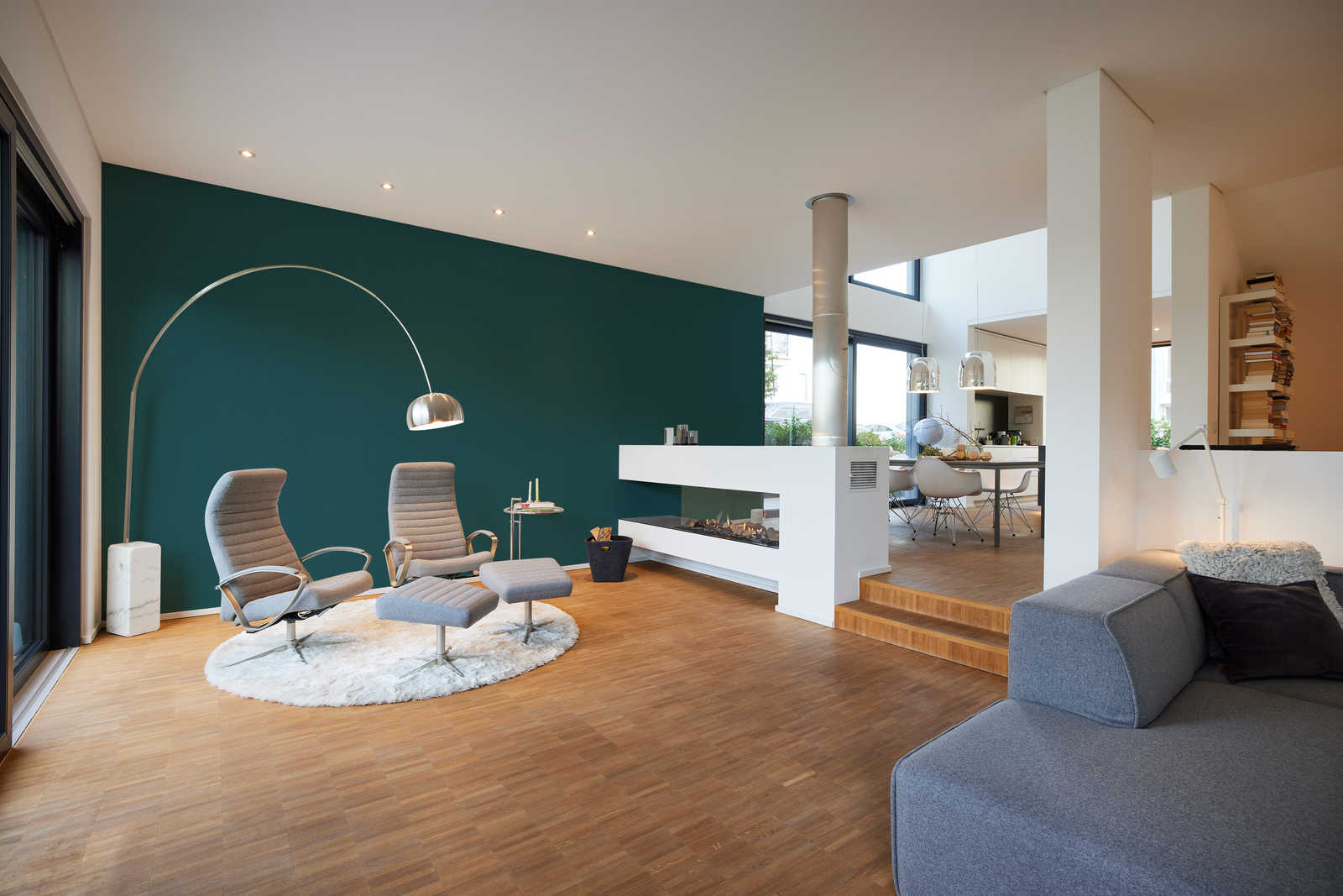 Vienkrāsainas tapetes ar lina struktūru zilgani zaļā krāsā - 1364061 AS Creation