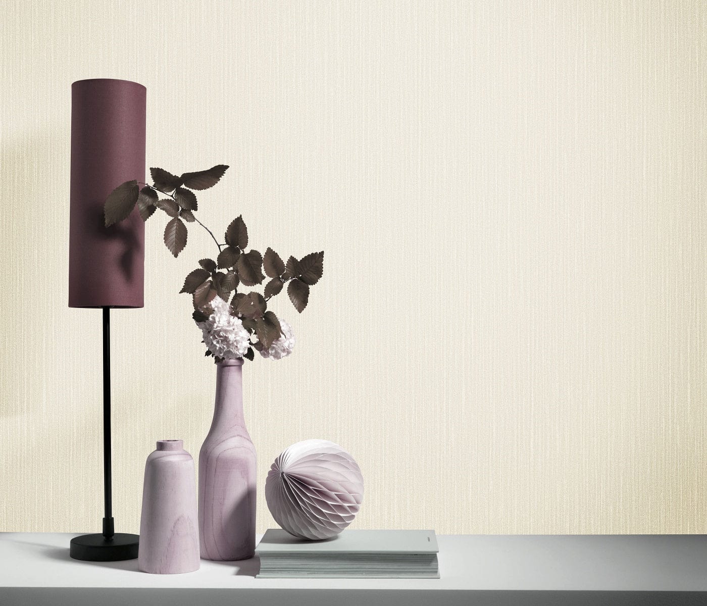 Vienkrāsainas tapetes gaišos bēšos toņos ar spīdīgu virsmu - 3702461 Erismann