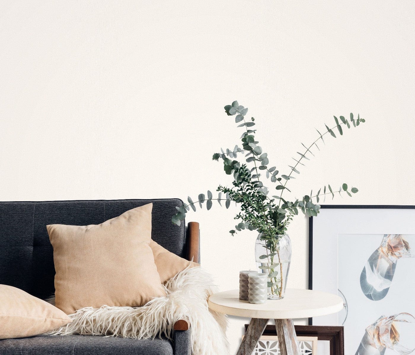 Vienkrāsainas tapetes gaišos siltos toņos ar spīdīgu virsmu - 3702432 Erismann