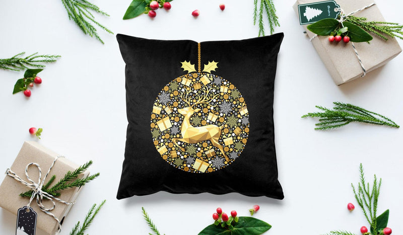 Ziemassvētku spilvendrānas (velūra) - Ziemassvētku ziemeļbriedis, zelta dekors uz melna fona G-art